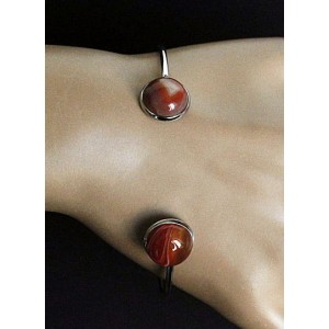 Браслет из  сердоликом полосатым 2 круга 12мм, жесткая основа