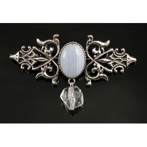 Брошь из агата голубого (сапфирин) "вензель", основа 70х2.4мм, овал 18х13мм, подвеска горный хрусталь