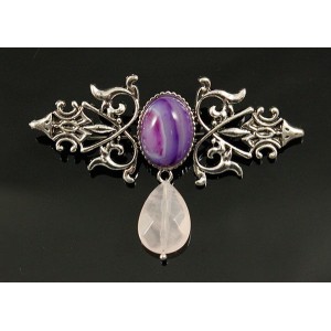 Брошь из агата фиолетового (тонир.) "вензель", основа 70х2.4мм, овал 18х13мм, подвеска кварц розовый