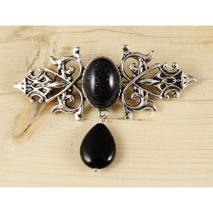 Брошь из авантюрина синего (иск.) "вензель", основа 70х2.4мм, овал 18х13мм, подвеска агат черный