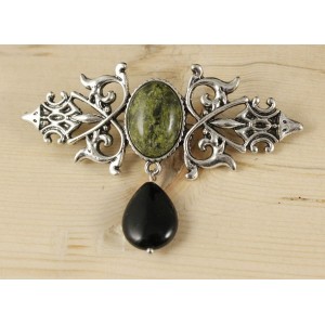 Брошь из змеевика "вензель", основа 70х2.4мм, овал 18х13мм, подвеска агат черный