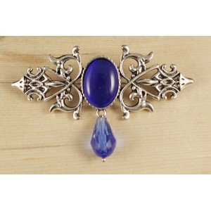Брошь из кошачьего глаза (иск., синий индиго) "вензель", основа 70х2.4мм, овал 18х13мм, подвеска синяя
