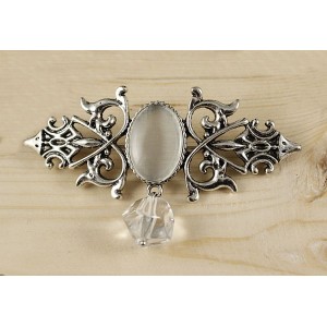 Брошь из кошачьего глаза (иск., серебристый) "вензель", основа 70х2.4мм, овал 18х13мм, подвеска горный хрусталь