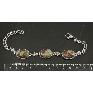 Браслет из яшмы (гелиотроп), овал 18х13мм, 3 камня на цепочке