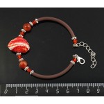 Браслет на струнке "ракушка" из сердолика и муранского стекла Браслет на струнке "ракушка" из сердолика и муранского стекла