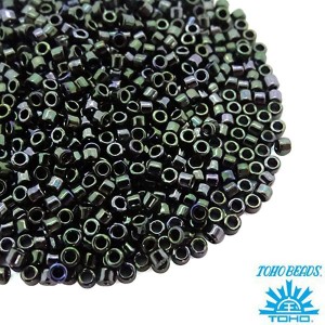Бисер TOHO Treasure №11 цвет 0089 тёмно-зелёный радужный Япония 5 граммов