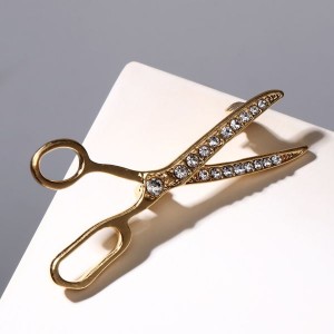 Брошь "Ножницы", цвет белый, цвет золотистый