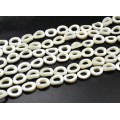 Бусины из перламутра овал 15*20мм цвет белый, 40см, 20 бусин