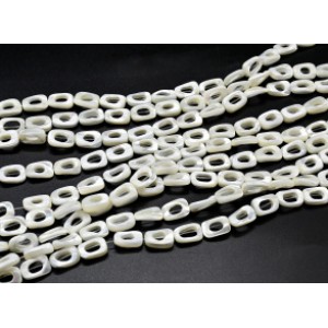 Бусины из перламутра прямоугольник 8*12мм цвет белый, 41см, 33 бусины