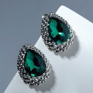 Серьги со стразами "Морское сияние", цвет изумрудный, цвет серебристый