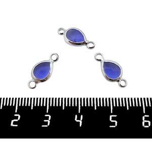 Коннектор Премиум Капелька 14,5*7 мм ювелирное стекло, цвет светло-синий/платина огранка "груша" 1 штука Коннектор Премиум Капелька 14,5*7 мм ювелирное стекло, цвет светло-синий/платина огранка "груша" 1 штука