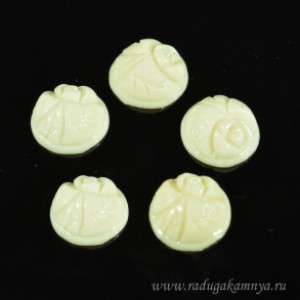 Кабошон, белый агат с цветком (иск.), 12*12*5,5мм.