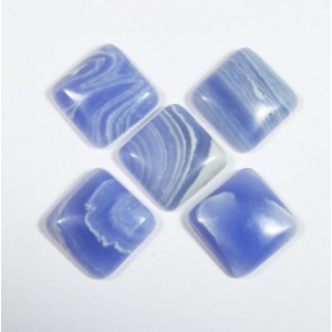 Кабошон, голубой агат (иск.), 16*16*6мм.