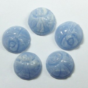 Кабошон, голубой агат с цветком (иск.), 12*12*5,5мм.