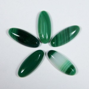 Кабошоны из агата тонированного зеленого овал, 10*25*5мм.