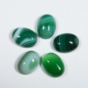 Кабошоны из агата тонированного зеленого овал, 12*16*6мм.