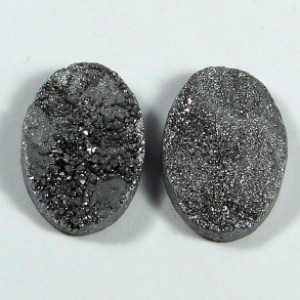 Кабошоны пара из агата тонированного (друза), 13*18*6мм.