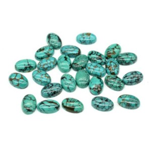 Кабошон из бирюзы овал, 8*12*4мм (28-1)