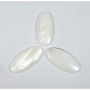 Кабошон из перламутра, 15*30*3мм.