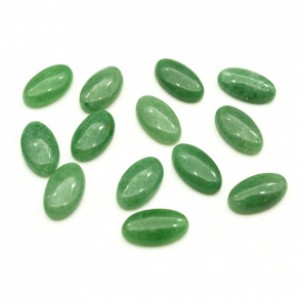 Кабошон из кварца (имитация нефрита) овал, 8*14*4,5мм.. Кабошон из кварца (имитация нефрита) овал, 8*14*4,5мм..