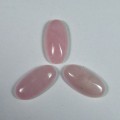Кабошон из розового кварца овал, 12*24*6мм.