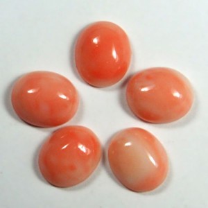 Кабошон, коралл (иск.), 10*12*4,5мм.