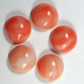 Кабошон, коралл (иск.), 12*12*5,5мм.