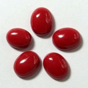 Кабошон, коралл (иск.), 8*10*4мм. Кабошон, коралл (иск.), 8*10*4мм.