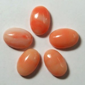 Кабошон, коралл (иск.), 8*12*4,2мм.