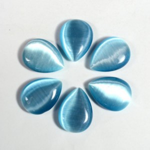 Кабошон кошачий глаз(иск.) капля цвет  голубой, 15*20*6мм, уп. 10шт.