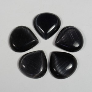 Кабошон кошачий глаз(иск.) капля цвет  черный, 19*20*5мм, уп. 10шт.