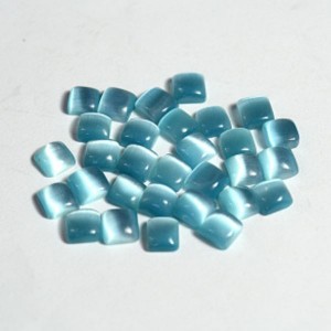 Кабошон кошачий глаз(иск.) квадрат голубой 2, 4*4*2мм, уп. 100шт. Кабошон кошачий глаз(иск.) квадрат голубой 2, 4*4*2мм, уп. 100шт.