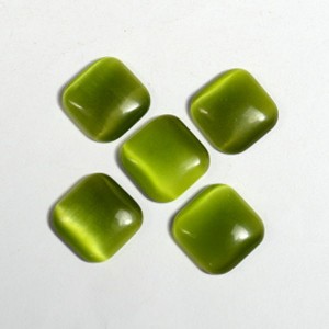 Кабошон кошачий глаз(иск.) квадрат оливковый, 13*13*4мм, уп. 10шт.