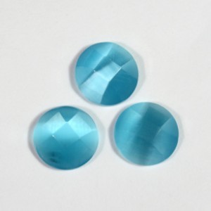 Кабошон кошачий глаз(иск.) круг гр. голубой, 10*10*4мм. Кабошон кошачий глаз(иск.) круг гр. голубой, 10*10*4мм.