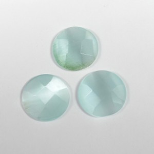 Кабошон кошачий глаз(иск.) круг гр. нежно-голубой, 18*18*5мм.