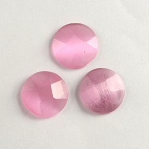 Кабошон кошачий глаз(иск.) круг гр. розовый, 12*12*4мм.