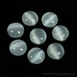Кабошон кошачий глаз(иск.) круг, 8*8*3мм. белый