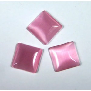 Кабошон кошачий глаз(иск.) розовый квадрат, 14*14*4,5мм.