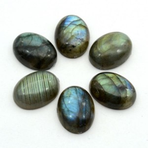 Кабошон лабрадор, 12*16*5мм.