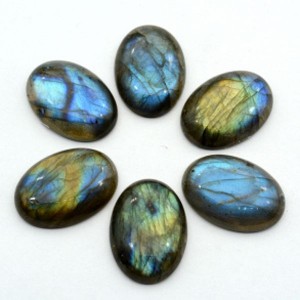 Лабрадорит, кабошон, овал 25х18мм качество люкс