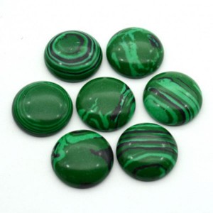 Кабошон, малахит (иск.) круг, 20*20*6мм. Кабошон, малахит (иск.) круг, 20*20*6мм.