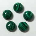 Кабошон, малахит (иск.) круг, 8*8*4мм.
