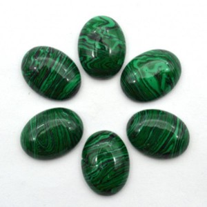 Кабошон, малахит (иск.) овал, 15*20*6мм.