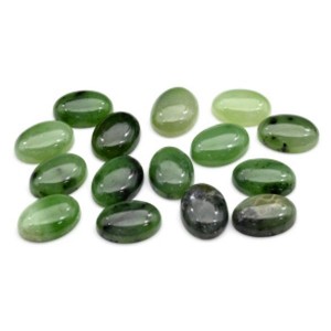 Нефрит, кабошон овал 18х13мм