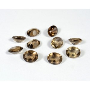 Кабошон из раухтопаза гр. овал 8*10мм, 2,35ct. Кабошон из раухтопаза гр. овал 8*10мм, 2,35ct.
