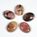 Кабошон из родонита овал, 15*20*5мм Кабошон из родонита овал, 15*20*5мм