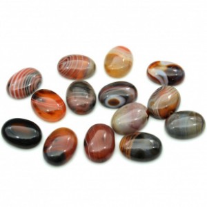 Кабошон из сардоникса,  15*20*6,5мм.