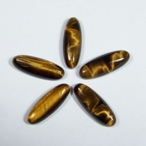 Кабошон из тигрового глаза овал, 8*23*4,5мм