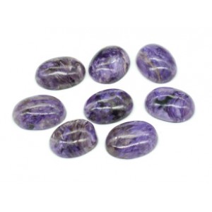 Кабошон из чароита овал,12*16*5мм Кабошон из чароита овал,12*16*5мм