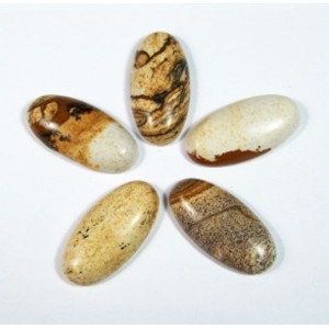 Кабошон из яшмы песочной овал, 15*30*6мм.